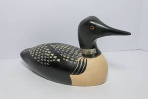 lot 426 image: Handmade Wooden Loon  Ontario, 1983