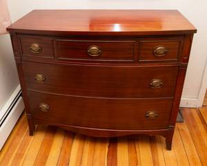 lot 15A image: Vintage Federal Style Dresser  Likely Mahogany  Beautiful Character & Craftsmanship