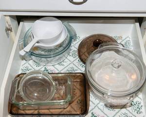 lot 459 image: Drawer of Glass Baking Ware  Mostly Pyrex