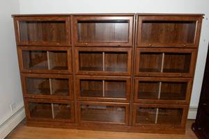 lot 465 image: Set of Three Oak-Tone Laminate Barrister-Style Bookcases