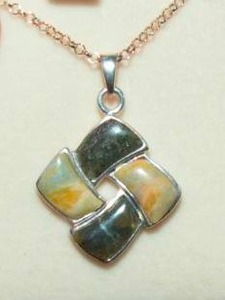 lot 336 image: Sterling Silver Connemara Marble Necklace