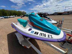 lot 4 image: 1995 SeaDoo & 1997 Polaris 1000 Jet Skis