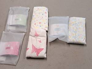 lot 11 image: Lot of (3) Houseware Homes Assorted Baby Crib Sheets