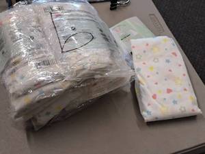 lot 40 image: Lot of (9) Houseware Homes Hollow & Solid Stars with Red Hearts pattern Baby Crib Sheets