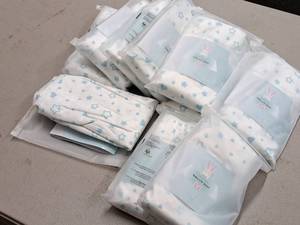 lot 72 image: Lot of (10) Houseware Homes Blue Stars pattern Baby Crib Sheets