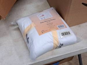 lot 102 image: Lot of (5) Houseware Homes Boys Baby Milestone Blankets