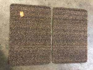 lot 35 image: Lot of  Clean Machine High Traffic Sandbar 23.5 in x 35.5 in. Door Mat Customer Returns See Pictures