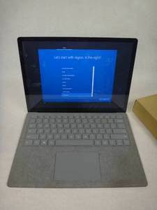 lot 73-H2025 image: Microsoft - Surface Laptop  13.5 Touchscreen - Intel Core i5  4GB Memory - 128GB Solid State Drive - Platinum