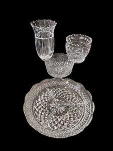 lot 75 image: Glass & Crystal Items including Relish Dish & Vases