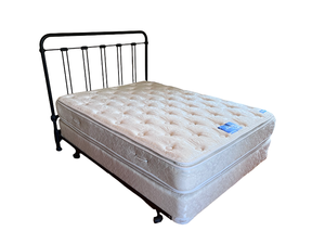 lot 29 image: Black Metal Industrial Bed Frame - Full Size