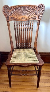 lot 108 image: Antique Press Back Oak Chair