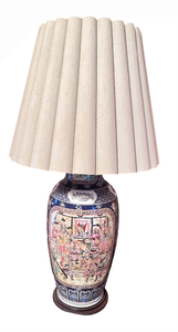 lot 47 image: Famille Rose Chinese Porcelain Vase Converted Lamp