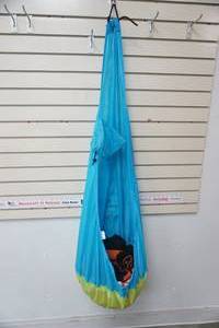 lot 6 image: Kids Pod Swing (NEW CONDITION)