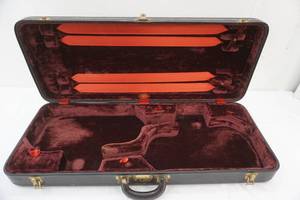 lot 43 image: Vintage Lifton Double Violin Case