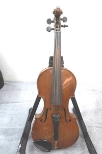 lot 66 image: Vintage 1890s Strad Model 34 Size Violin with Case and Bow