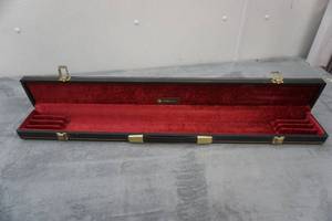 lot 101 image: Bow Case 34x2x4