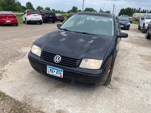 lot 14 image: 2003 Volkswagen Jetta