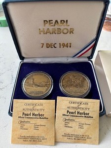 lot 2 image: Pearl Harbor Bronze Medallion Set
