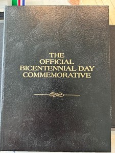 lot 44 image: Bicentennial Day Commemorative