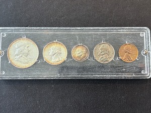 lot 48 image: 1961 Proof Set