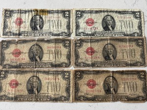 lot 99 image: 1928 Red Seal $2 Dollar Notes