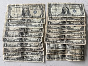 lot 100 image: $1 Dollar Silver Certificates