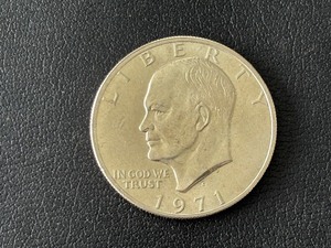 lot 73 image: 1971-S Eisenhower Silver Dollar
