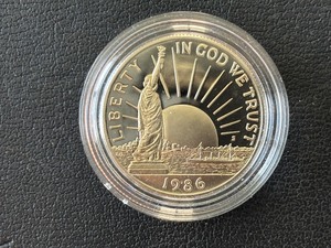 lot 130 image: 1986-S Statue of Liberty Half Dollar Proof