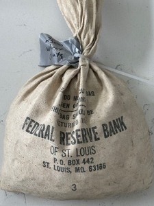 lot 139 image: 2500 Lincoln Wheat Cents