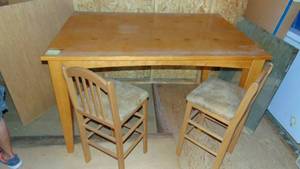 lot 307 image: High top Table with 2 Chairs, 36 x 52 x 42