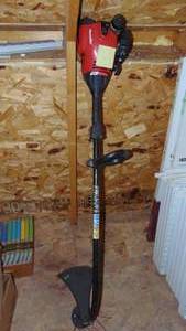 lot 339 image: Homelite Gas Trimmer