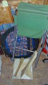 lot 341 image: Lawn Chairs and Small Plastic Table with 2 Sets of Legs