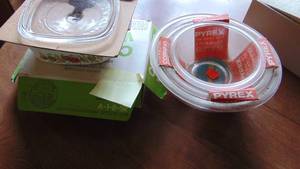 lot 406 image: New Pyrex Clear Bowls and New Corning Ware Saucepan in Box