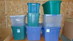 lot 306 image: 8- Totes