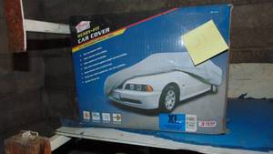 lot 21 image: Ready Fit Car Cover XL, New in Box