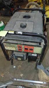 lot 30 image: Coleman Powermatic 5000 Generator, Electric Start