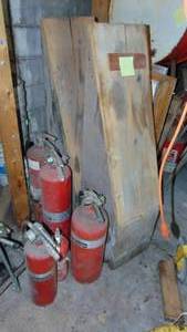 lot 36 image: 2- Wooden Ramps and 4 Fire Extinguishers