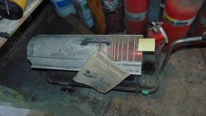lot 37 image: Reddy 30,000 BTUs Heater
