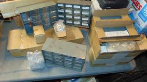 lot 506 image: Storage Drawers for Screws and Screws