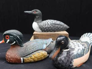 lot 36 image: LOON PLUS