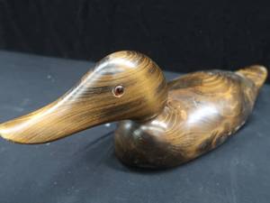 lot 46 image: VINTAGE WOODEN DECOY