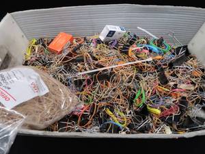 lot 48 image: BIN OF RUBBER BANDS AND PAPERCLIPS