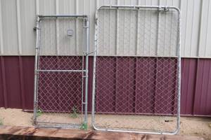 lot 74 image: SEARS FENCE PANEL  DOOR PANEL