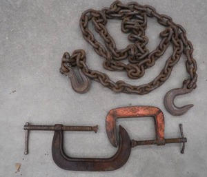 lot 95 image: C CLAMPS AND TOWING CHAIN