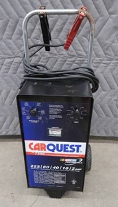 lot 97C image: CAR QUEST PROFESSIONAL BATTERY CHARGER