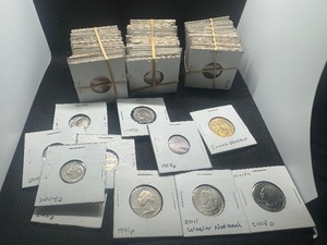 lot 98 image: $3.12 FV Misc Coins in Holders