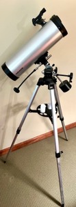lot 3 image: Meade Reflector Telescope with Tripod and Accessories