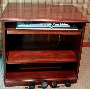 lot 110 image: Mahogany Finished Wood TV Stand with Shelving