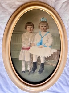 lot 120 image: Antique Oval Framed Portrait of Two Children