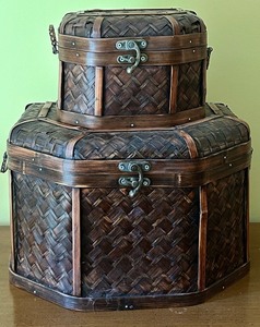 lot 152 image: Set of 2 Woven Wooden Storage Chests with Latch Closures